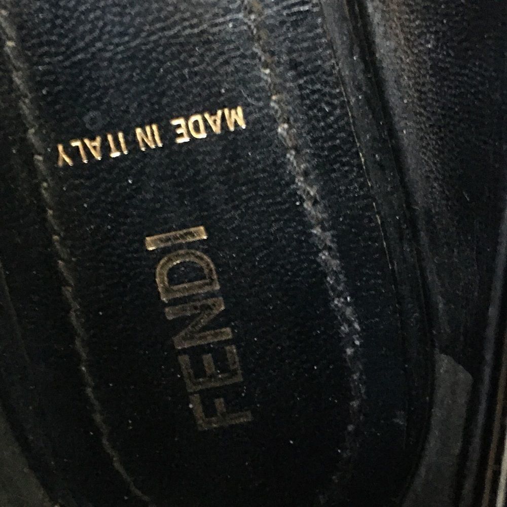 Authentic FENDI Glossy Black Patent Leather Flats - Picture 11 of 12